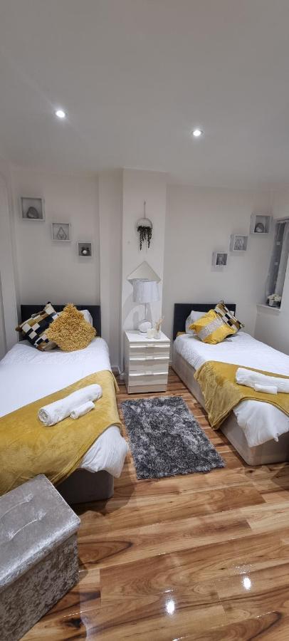 Beautiful Rooms With Free On Street Parking In Sydenham London Ngoại thất bức ảnh