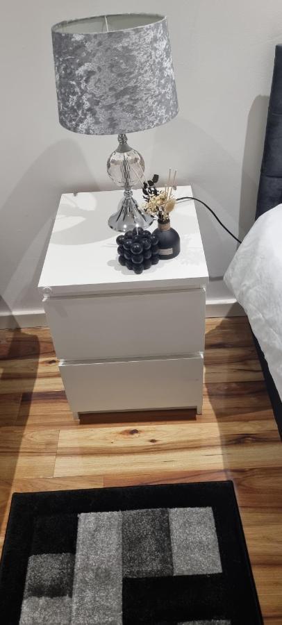 Beautiful Rooms With Free On Street Parking In Sydenham London Ngoại thất bức ảnh
